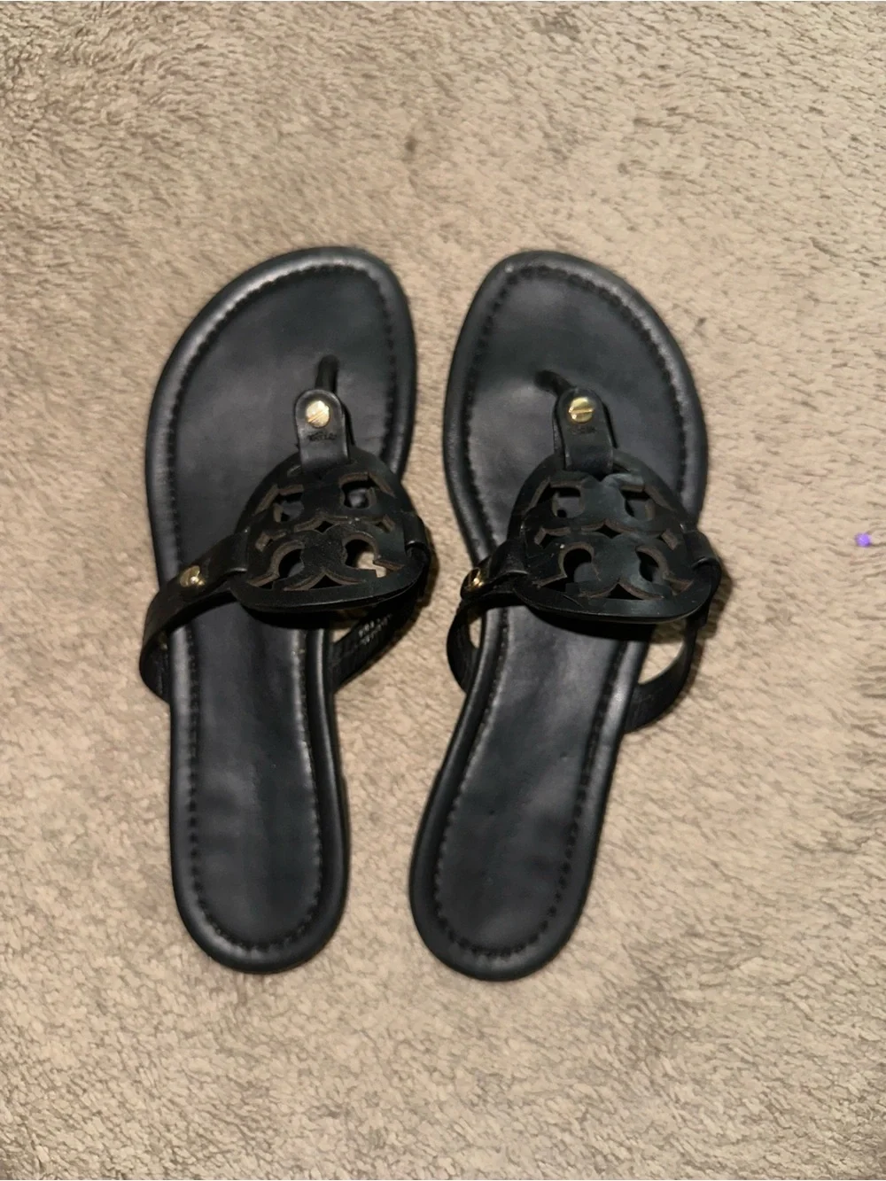 Black Women's Cutout Thong Sandals